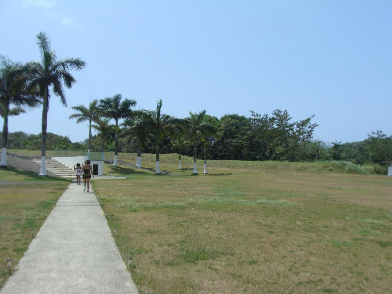 Apartamento En Balabeach Maria Chiquita In Front Of The Beach 2Hab Colon Exterior foto