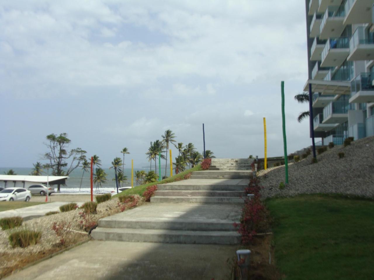 Apartamento En Balabeach Maria Chiquita In Front Of The Beach 2Hab Colon Exterior foto